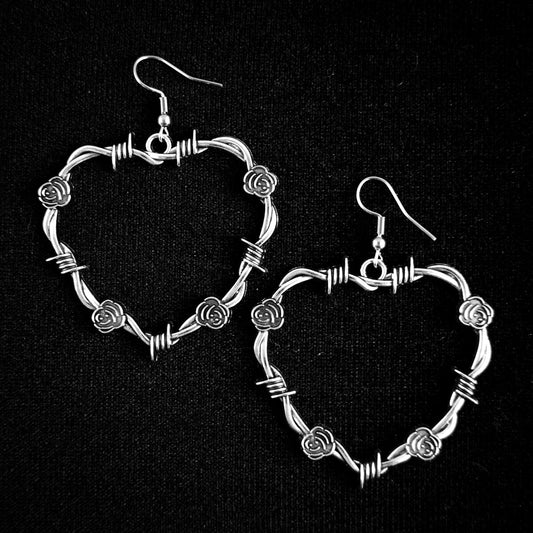 LARGE BARBED WIRE HEART EARRINGS - PACK OF 5 - Extreme Largeness Wholesale