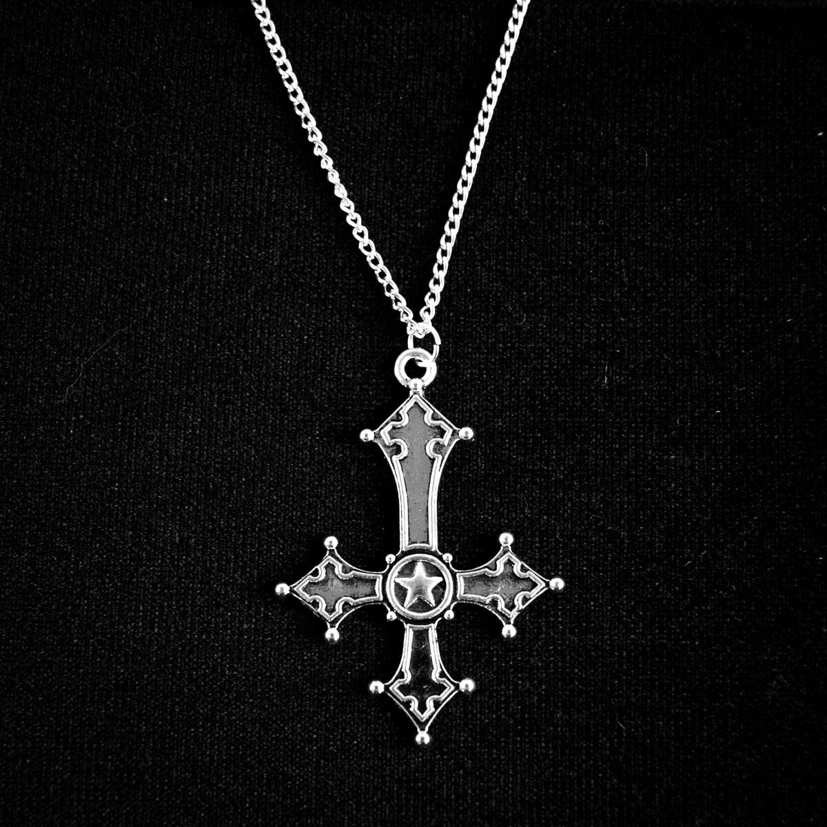 INVERTED CROSS NECKLACE - PACK OF 5 - Extreme Largeness Wholesale