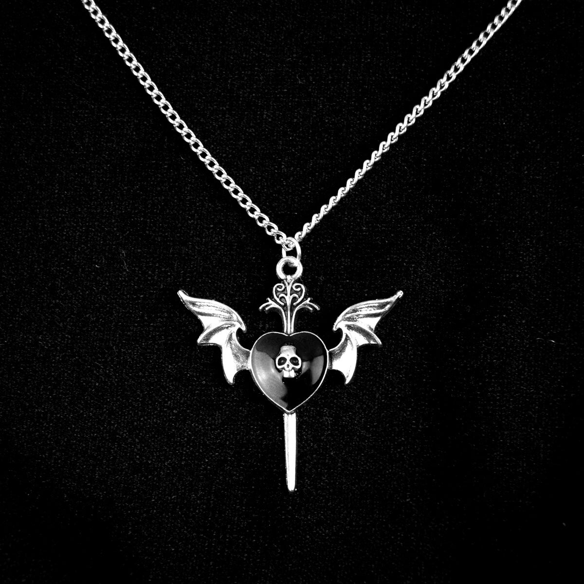 BLACK WINGED HEART SWORD NECKLACE - PACK OF 5 - Extreme Largeness Wholesale