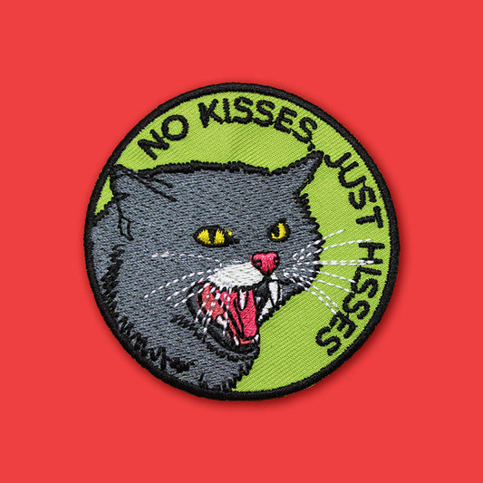 NO KISSES, JUST HISSES PATCH - PACK OF 6 - Extreme Largeness Wholesale