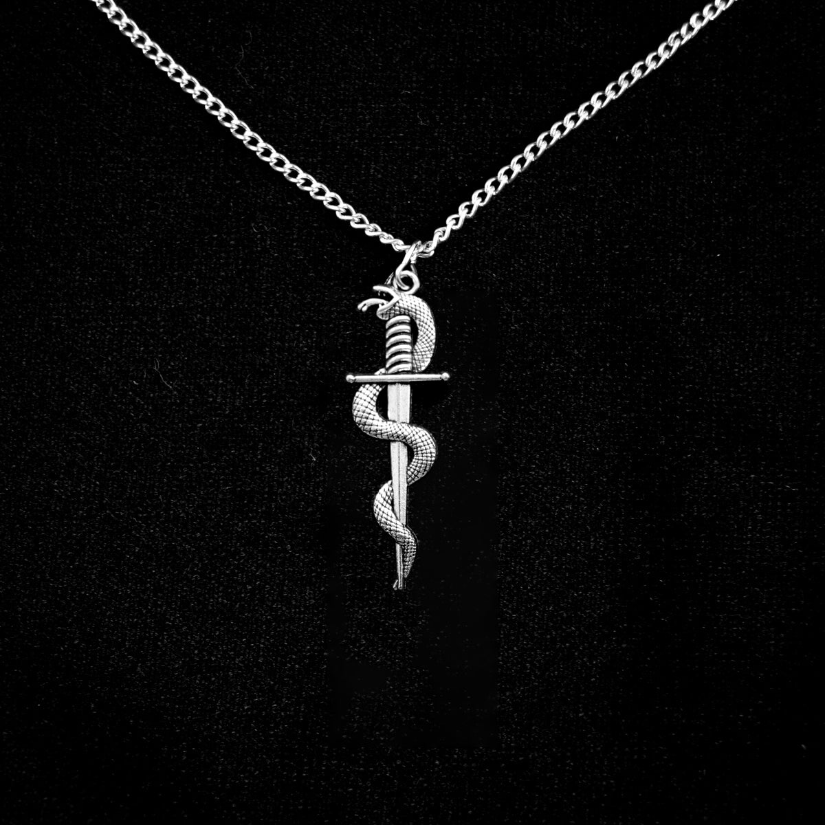 SNAKE ON SWORD NECKLACE - PACK OF 5 - Extreme Largeness Wholesale