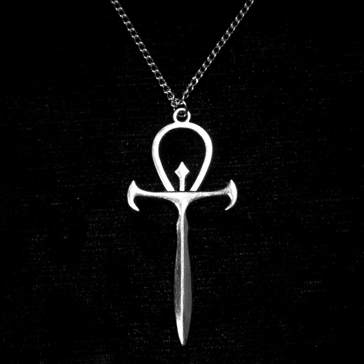 LARGE ANKH NECKLACE - PACK OF 5 - Extreme Largeness Wholesale