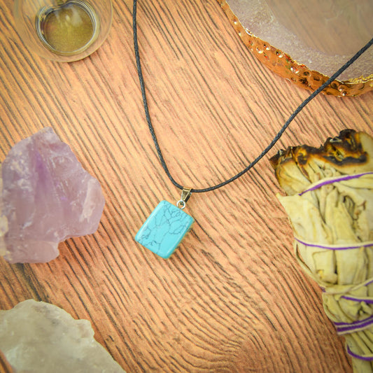 TURQUOISE CORD NECKLACE - PACK OF 5 - Extreme Largeness Wholesale