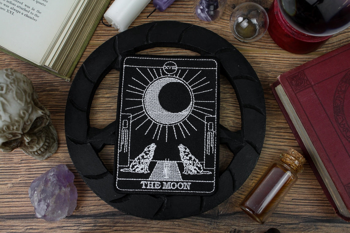 THE MOON TAROT PATCH - PACK OF 6 - Extreme Largeness Wholesale