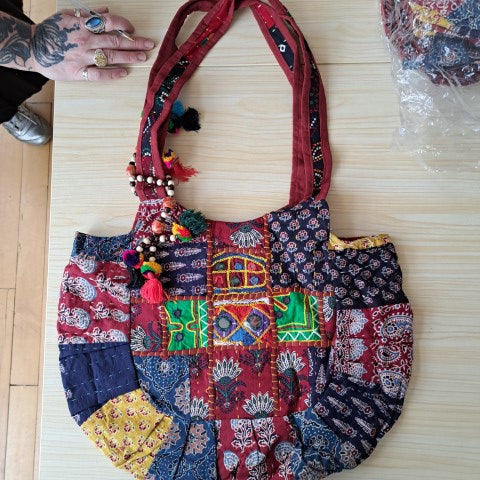 PATCHWORK CLOTH SHOULDER BAG