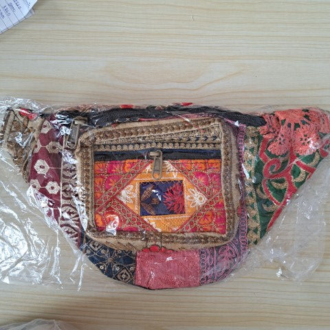 EMBROIDERED BUMBAG