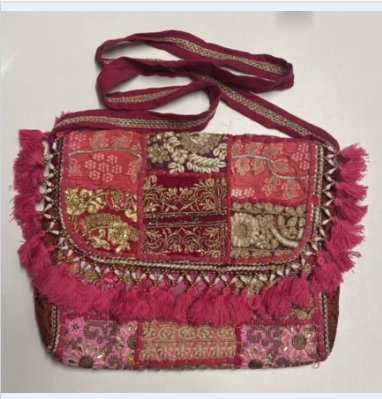 EMBROIDERED CLUTCH PURSE