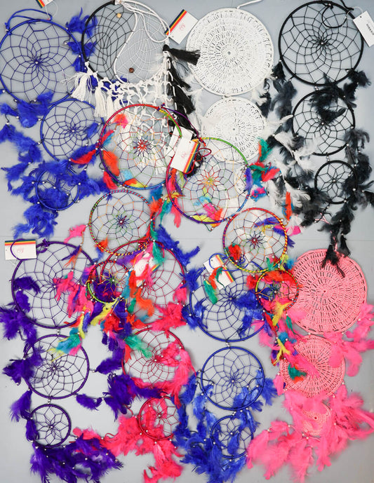 MIX PACK 10 X 20CM DREAMCATCHERS