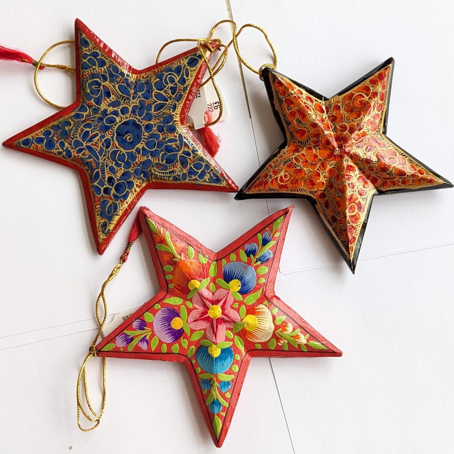 LIFE222 LARGE PAPER MACHE STAR