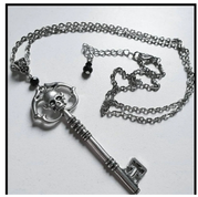 LARGE SKULL KEY NECKLACE - PACK OF 5
