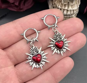 ER1059 Red Flaming Heart Earrings