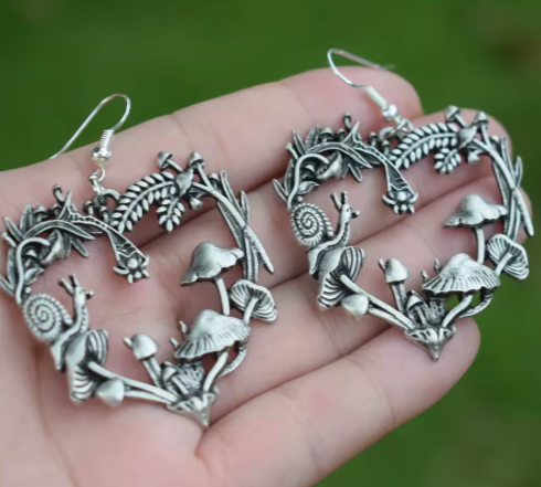 ER1092 Mushroom Heart - Extreme Largeness Wholesale