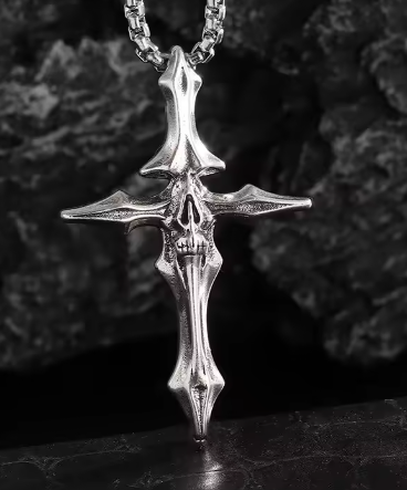 *LNK585 Tribal Skull Cross Necklace