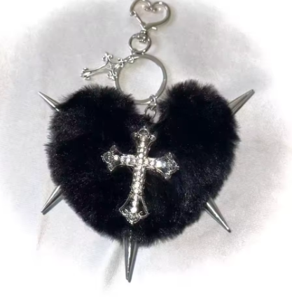 KR234 Black Heart Bag Charm - Extreme Largeness Wholesale