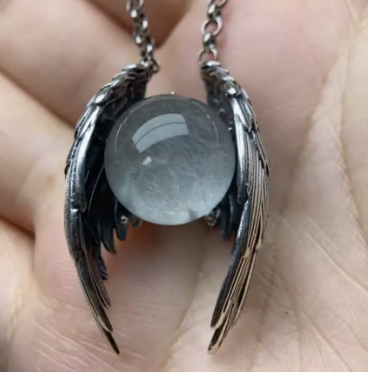 LNK656	Crystal Ball & Wigs Necklace - Extreme Largeness Wholesale