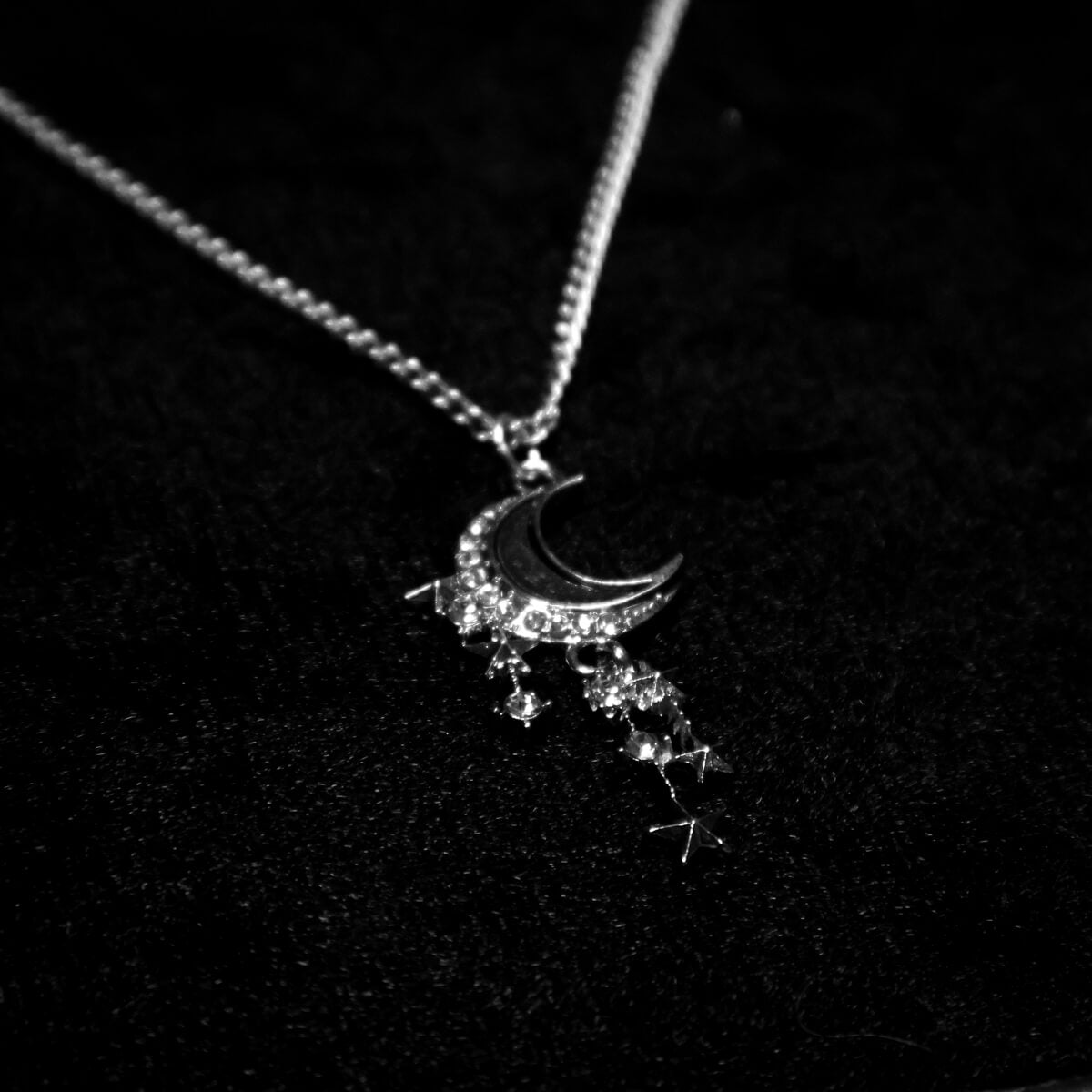 MOON & STARS NECKLACE - PACK OF 5