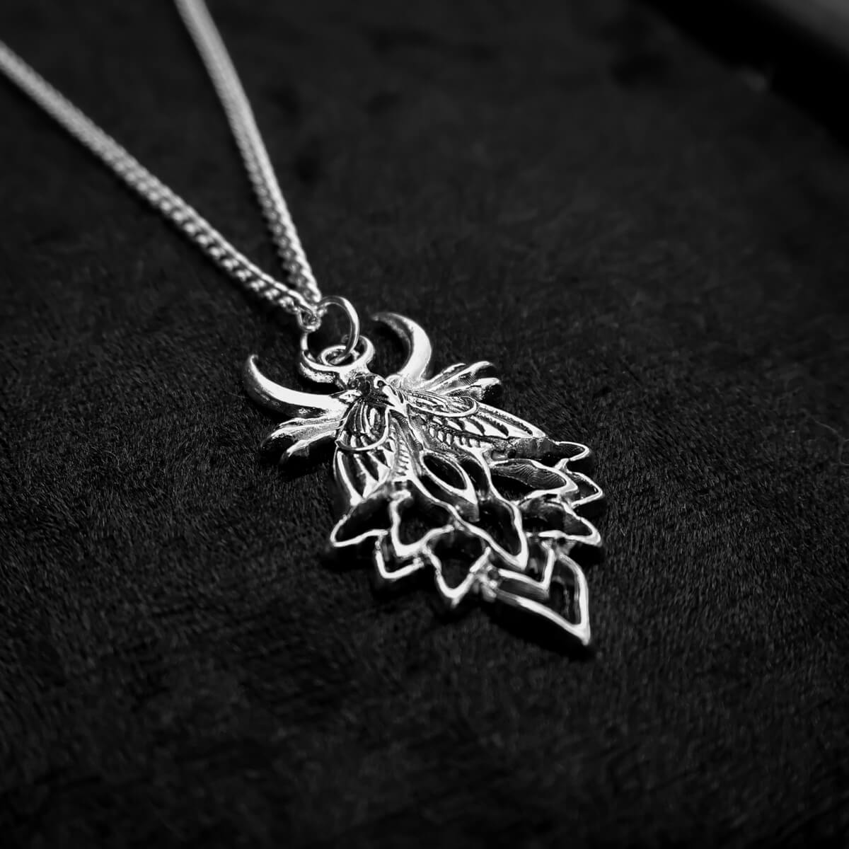 Night Moth Necklace• Extreme Largeness Wholesale