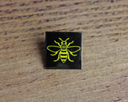 Black Square Manchester Bee Enamel Bee Pin | Extreme Largeness Wholesale